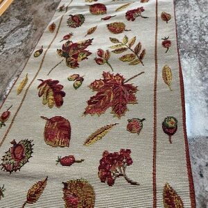 Autumn Leaves Woven Table Runner - Cream, Red & Gold